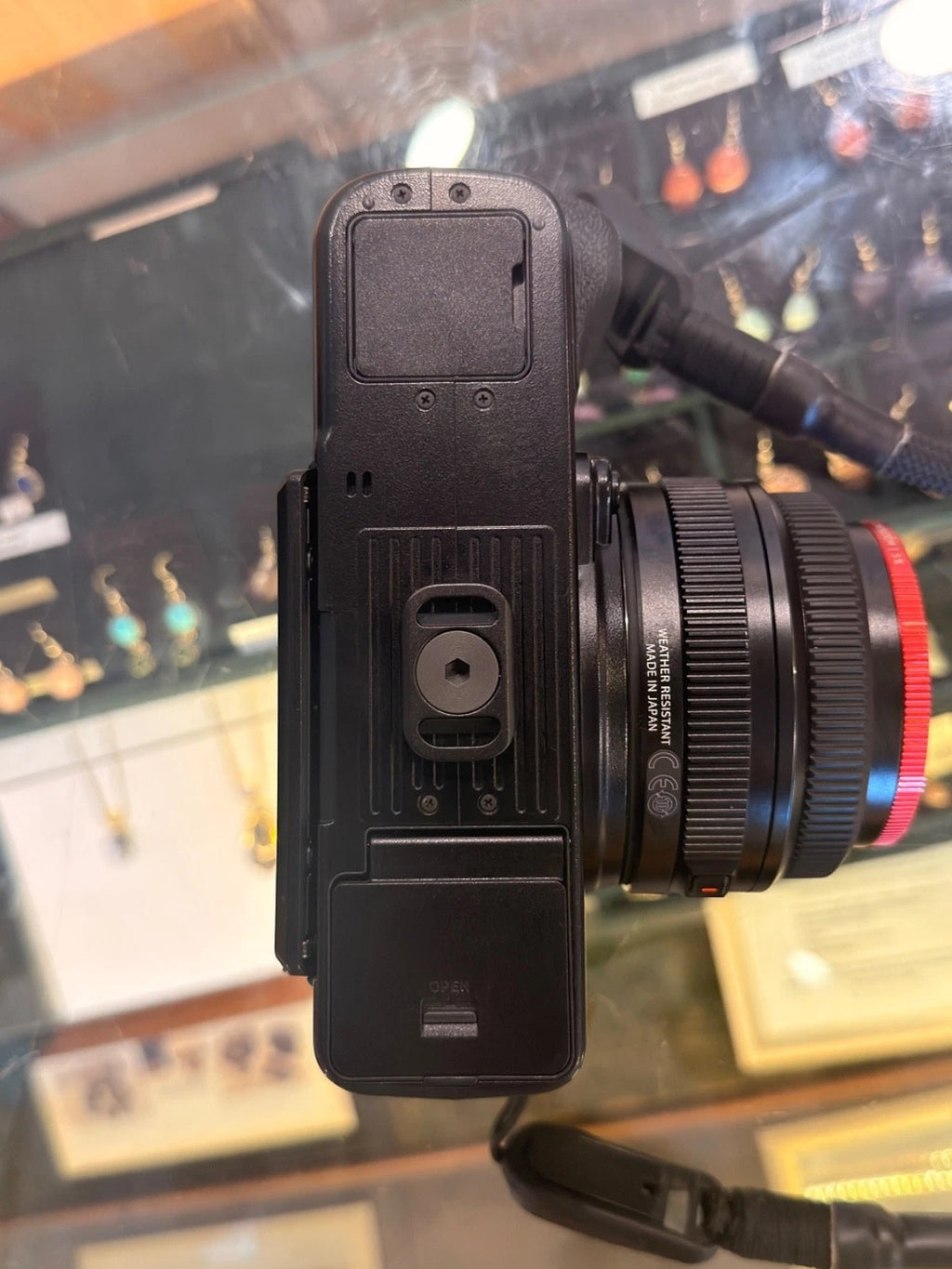 Fujifilm GFX 50R 51.4 MP Camera with GF 50mm F/3.5 LM WR