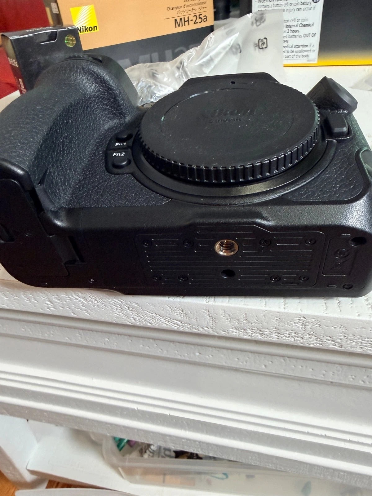 Nikon Z8 USA Body – 779 Shutter Count – Mint/Open Box – Boxed + Extra Battery