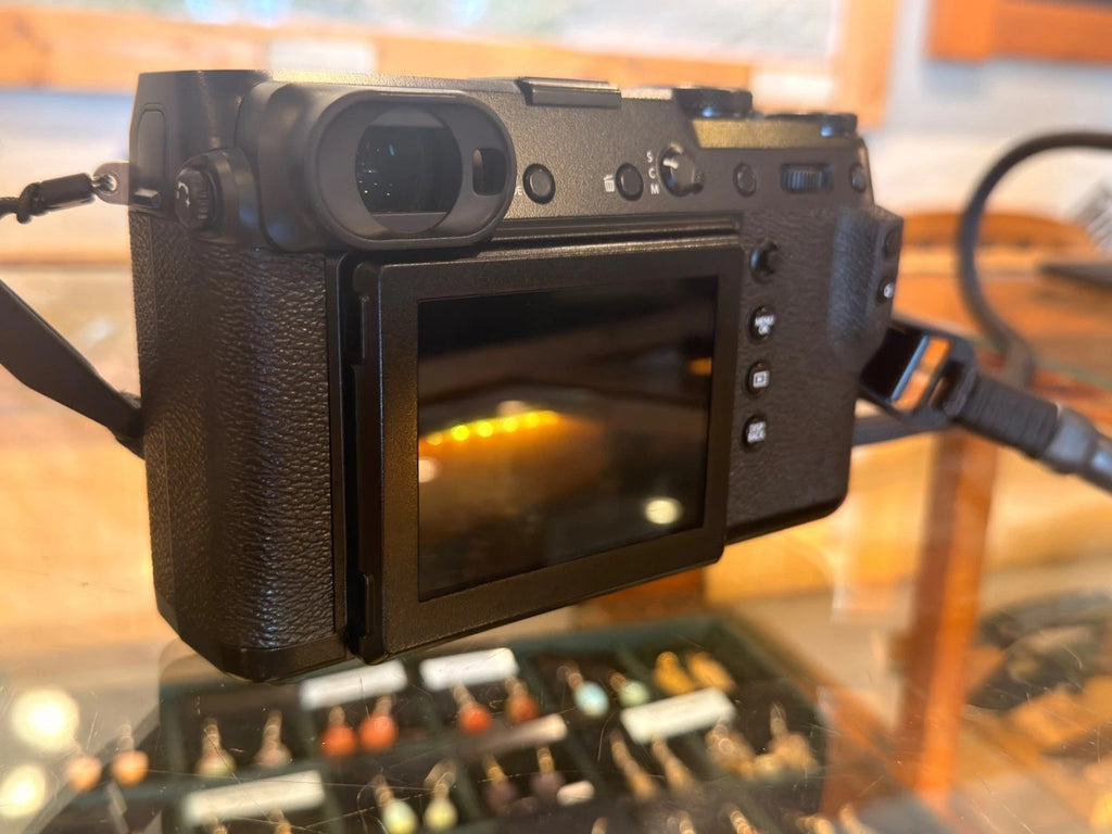 Fujifilm GFX 50R 51.4 MP Camera with GF 50mm F/3.5 LM WR